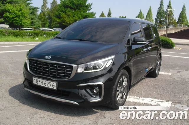 Kia The New Carnival 2018 Черный из Кореи