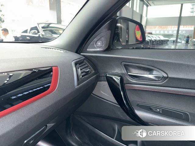 BMW 2 series (imported) 2021 Белый из Китая