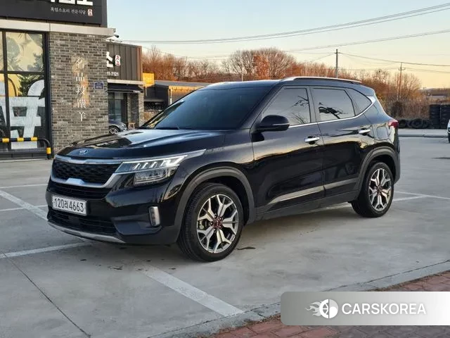 Kia Seltos 2020 Черный из Кореи
