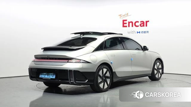 Hyundai Ionic 6 2023 Серебряный из Кореи