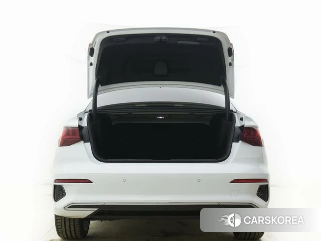 Audi A3 2022 Белый из Китая