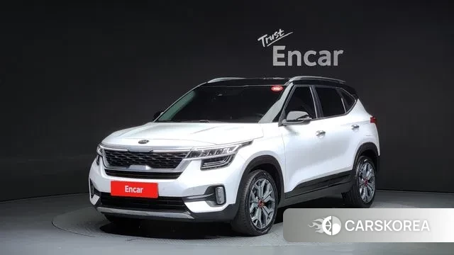 Kia Seltos 2020 Белый из Кореи