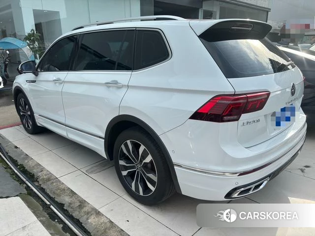 Volkswagen Tiguan L 2023 Белый из Китая