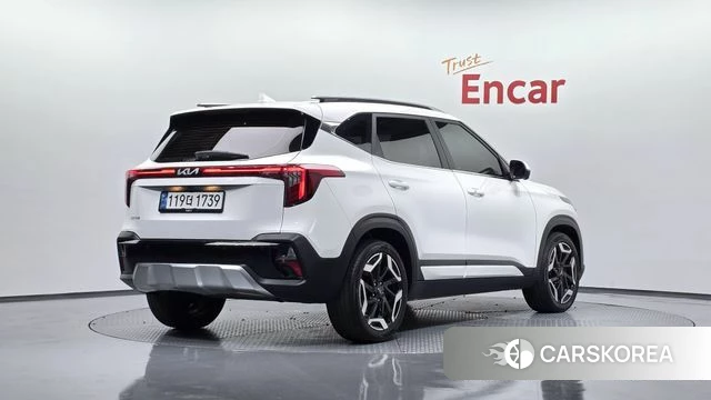 Kia The New Seltos 2022 Белый из Кореи