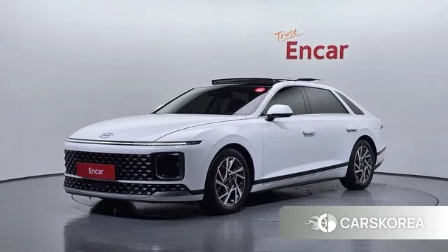 Hyundai Grandeur (GN7) 2023 Белый из Кореи