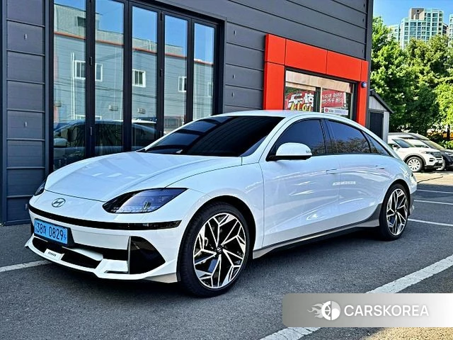 Hyundai Ionic 6 2023 Белый из Кореи