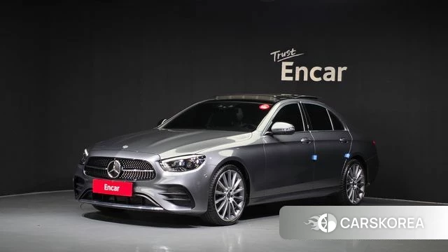 Mercedes-Benz E-Class W213 2022 Серый из Кореи