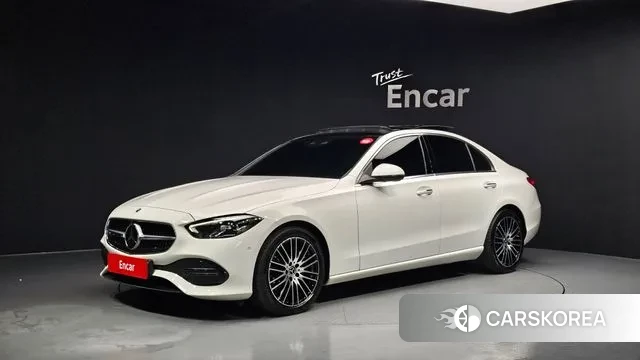 Mercedes-Benz C-Class W206 2024 Белый из Кореи