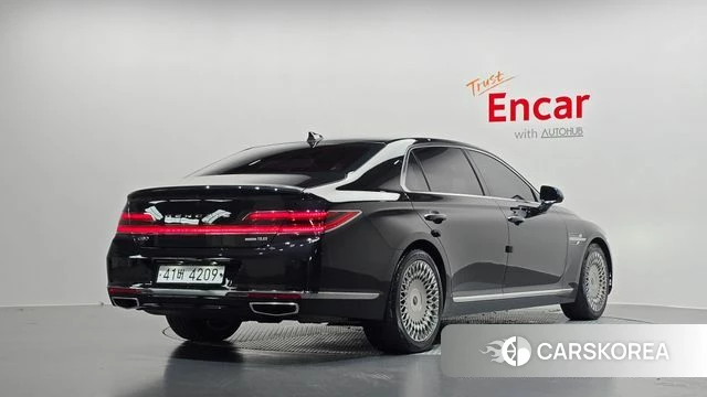 Genesis G90 2019 Черный из Кореи