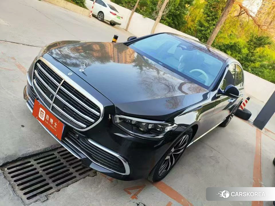 Mercedes-Benz S-class 2022 Черный из Китая