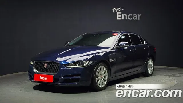Jaguar XE 2018 Синий из Кореи