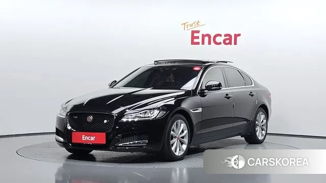 Jaguar XF (X260) 2019 Черный из Кореи