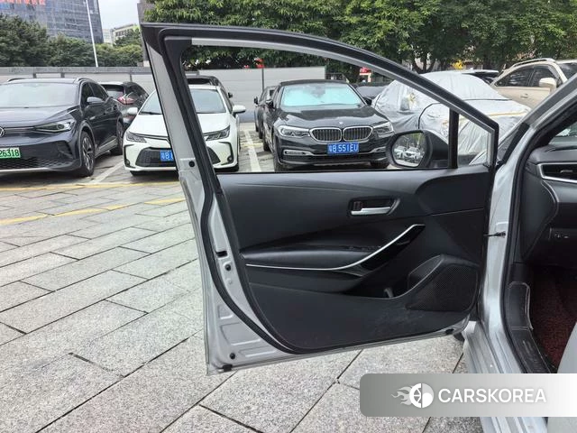 Toyota Lei Ling 2022 Серебристо-серый из Китая