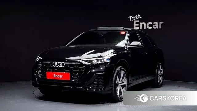 Audi Q8 (4M) 2025 Черный из Кореи