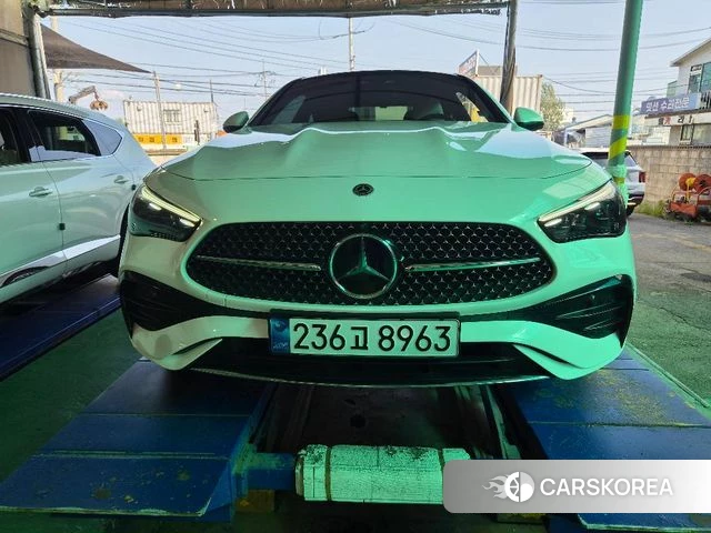 Mercedes-Benz CLE-Class C236 2024 Белый из Кореи