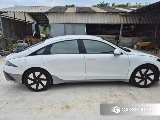 Hyundai Ionic 6 2022 Белый из Кореи