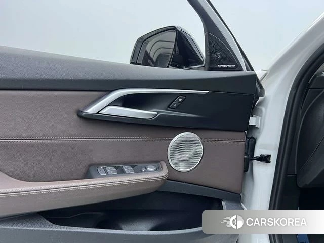 BMW 1 series 2021 Белый из Китая