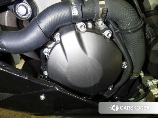 Engine photo