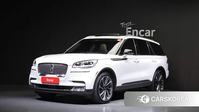 Lincoln Aviator 2nd generation 2021 Белый из Кореи