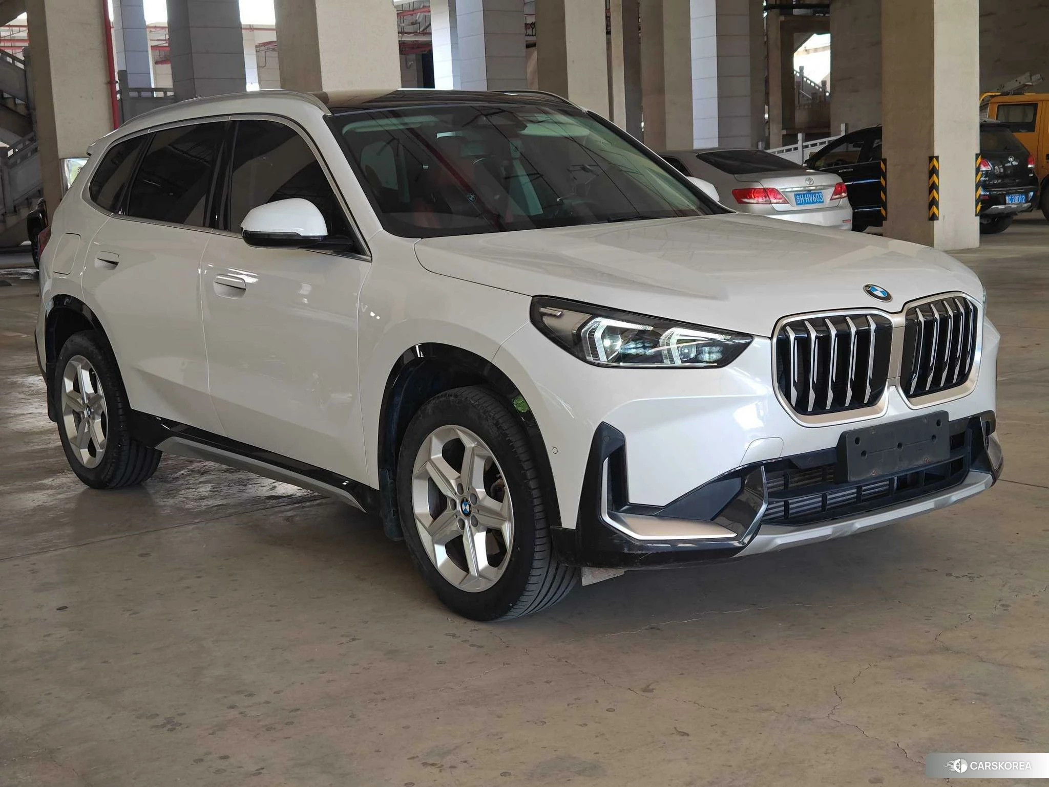 BMW X1 2023 Белый из Китая
