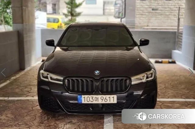 BMW 5 Series (G30) 2022 Черный из Кореи