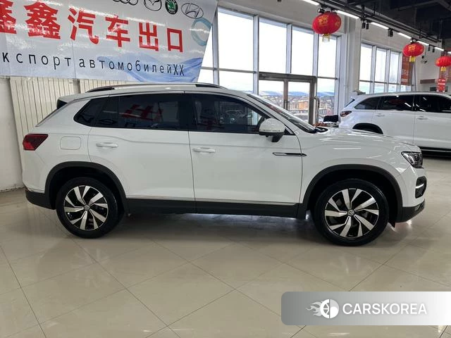 Volkswagen Tanyue 2022 Белый из Китая