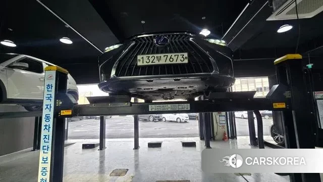 Lexus ES300h 7th generation 2022 Черный из Кореи