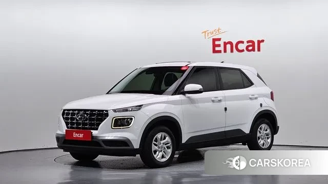 Hyundai Venue 2023 Белый из Кореи