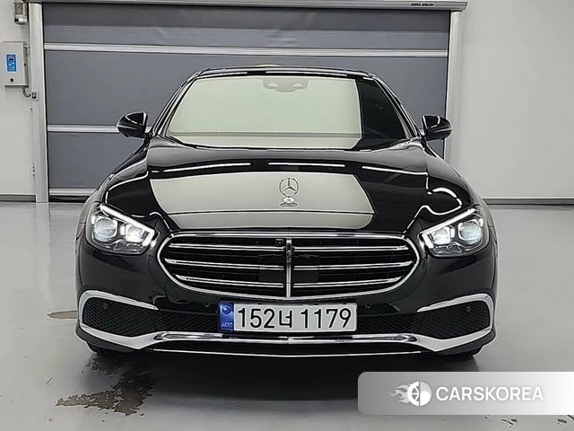 Mercedes-Benz E-Class W213 2023 Черный из Кореи