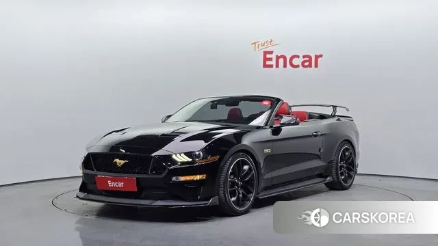 Ford Mustang 2019 Черный из Кореи