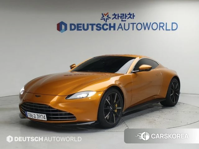 Aston Martin Vantage 2nd Generation 2023 Коричневый из Кореи