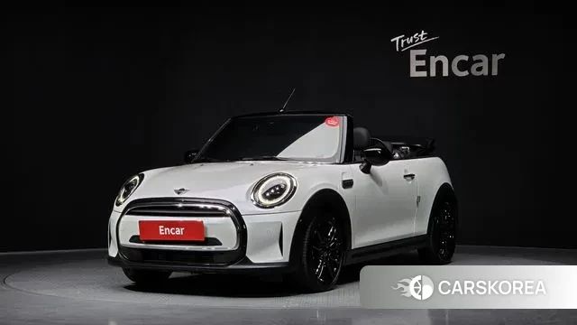 Mini Cooper Convertible 2023 Белый из Кореи