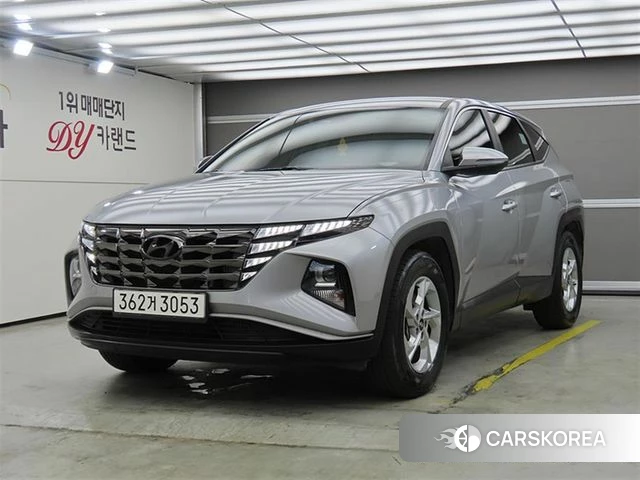 Hyundai Tucson (NX4) 2022 Серебристо-серый из Кореи