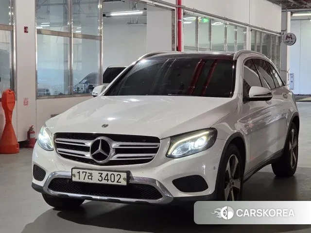 Mercedes-Benz GLC-Class X253 2018 Белый из Кореи