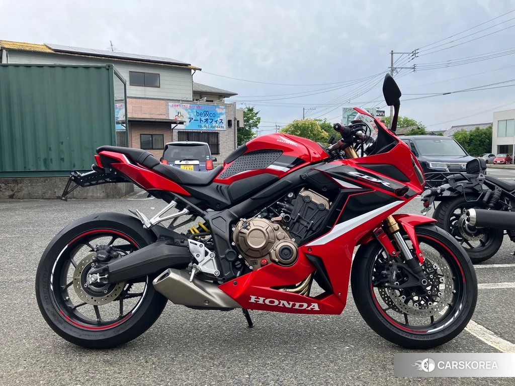 Проданный Honda CBR650R 2021 из Японии, фото 2