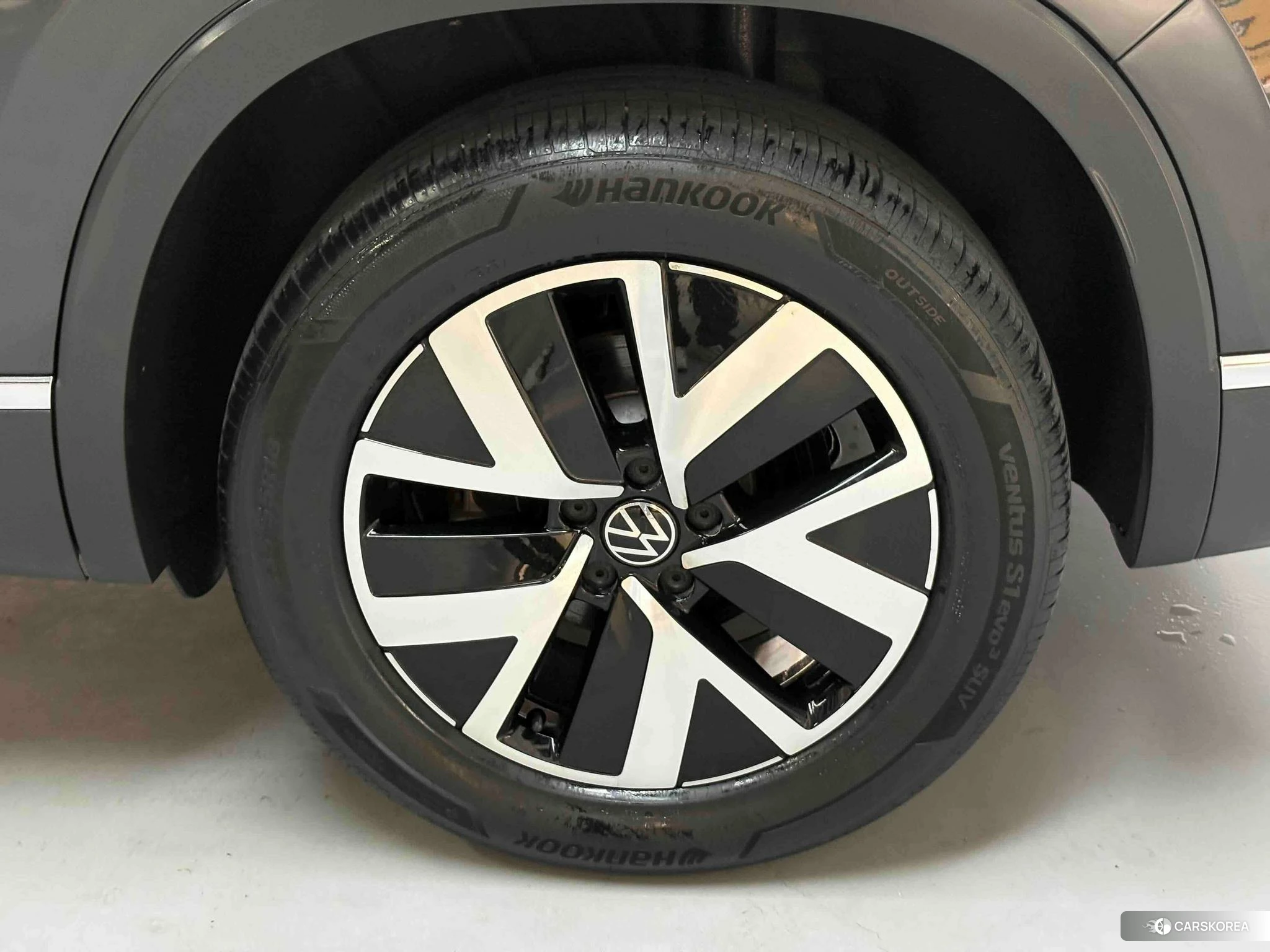 Volkswagen Tayron 2023 Черный из Китая