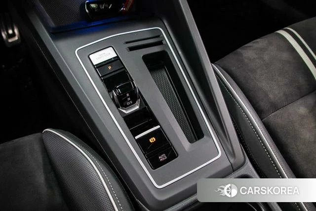 Volkswagen Golf 2022 Серебристо-серый из Китая