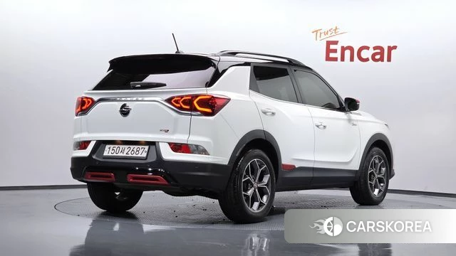 Ssangyong Beautiful Korando 2021 Белый из Кореи