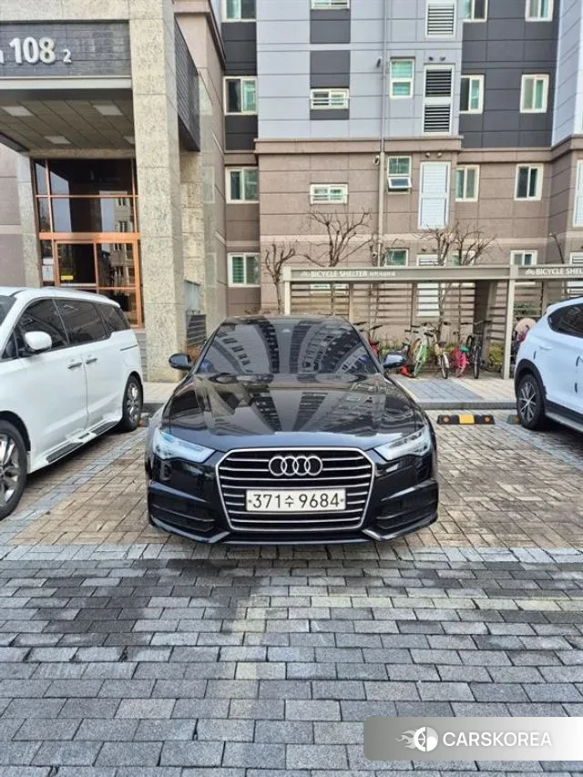 Audi New A6 2018 Черный из Кореи