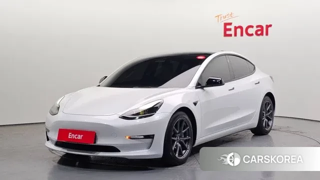 Tesla Model 3 2022 Белый из Кореи