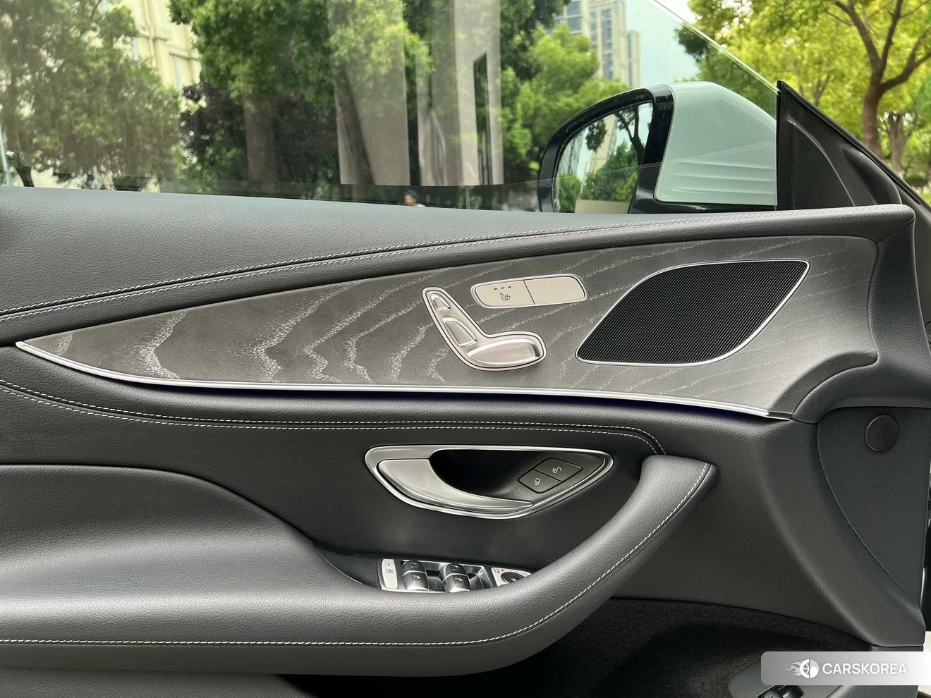 Mercedes-Benz CLS 2020 Белый из Китая