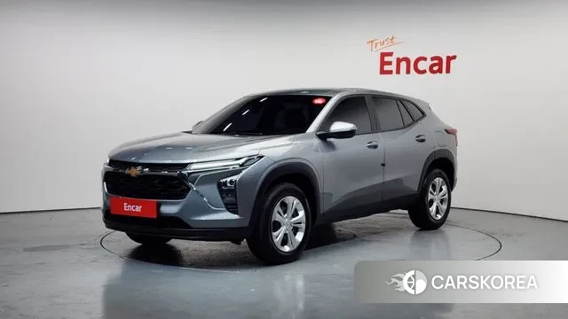 Chevrolet (GM Daewoo) Trax Crossover 2024 Серый из Кореи