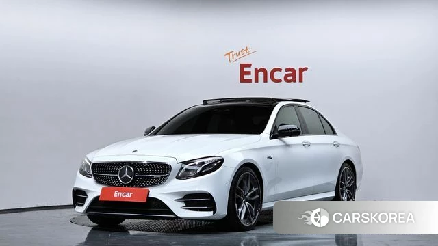 Mercedes-Benz E-Class W213 2019 Белый из Кореи
