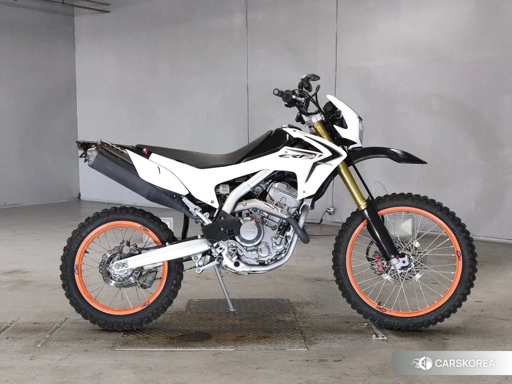 Проданный Honda CRF250L 2013 из Японии