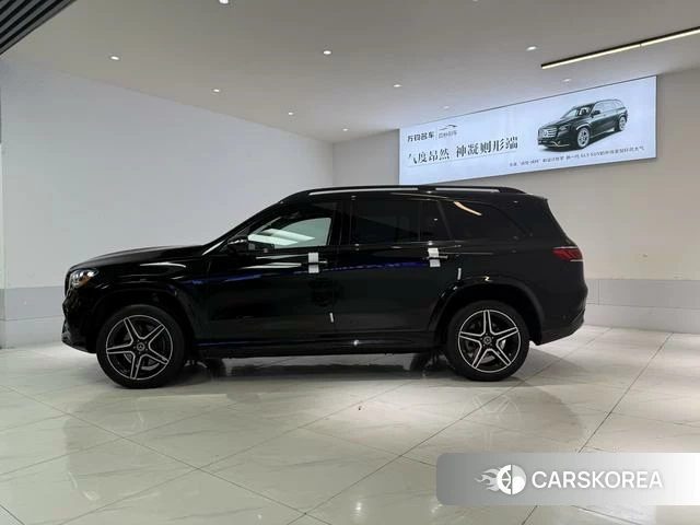 Mercedes-Benz GLS 2023 Черный из Китая