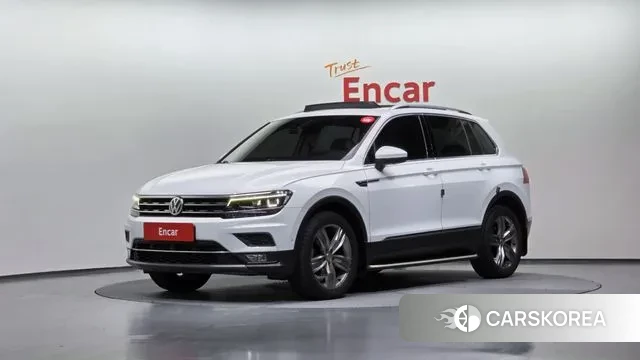 Volkswagen Tiguan second Generation 2018 Белый из Кореи