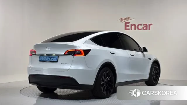 Tesla Model Y 2022 Белый из Кореи