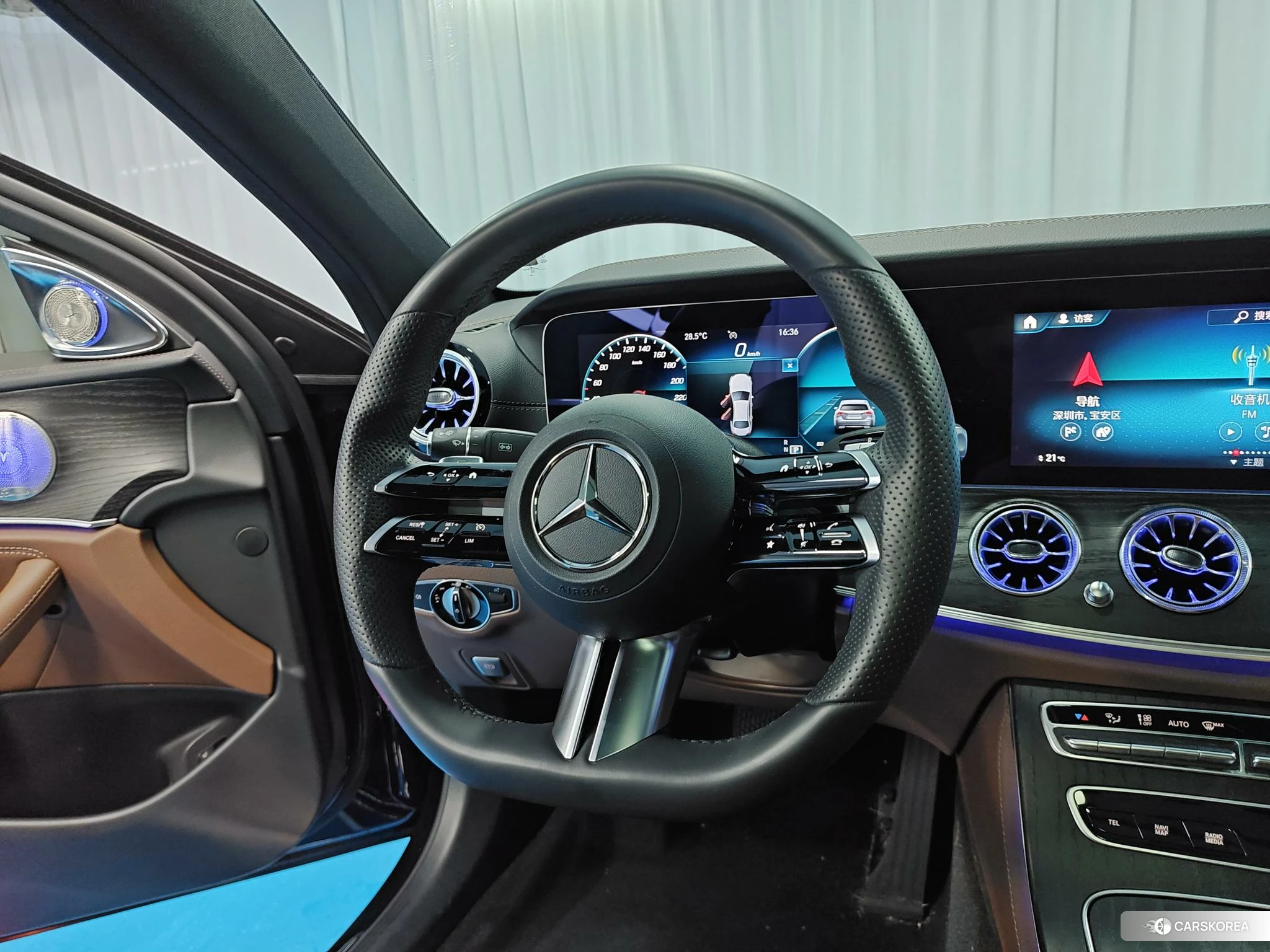 Mercedes-Benz E-class 2022 Черный из Китая
