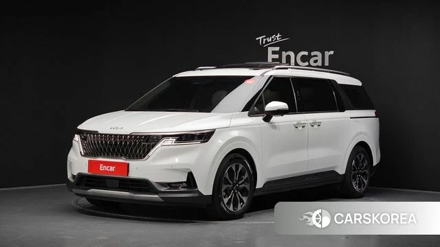 Kia Carnival 4th generation 2023 Белый из Кореи