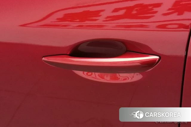 Mazda 3 Angkesaila 2022 Красный из Китая